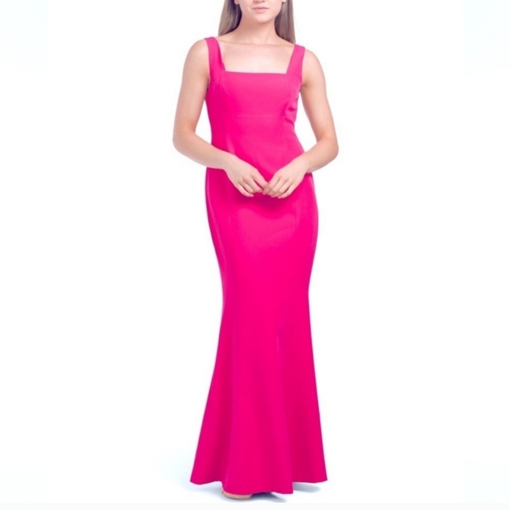 Laundry By Shelli Segal Pink Sleeveless Gown with Square Neck for Prom